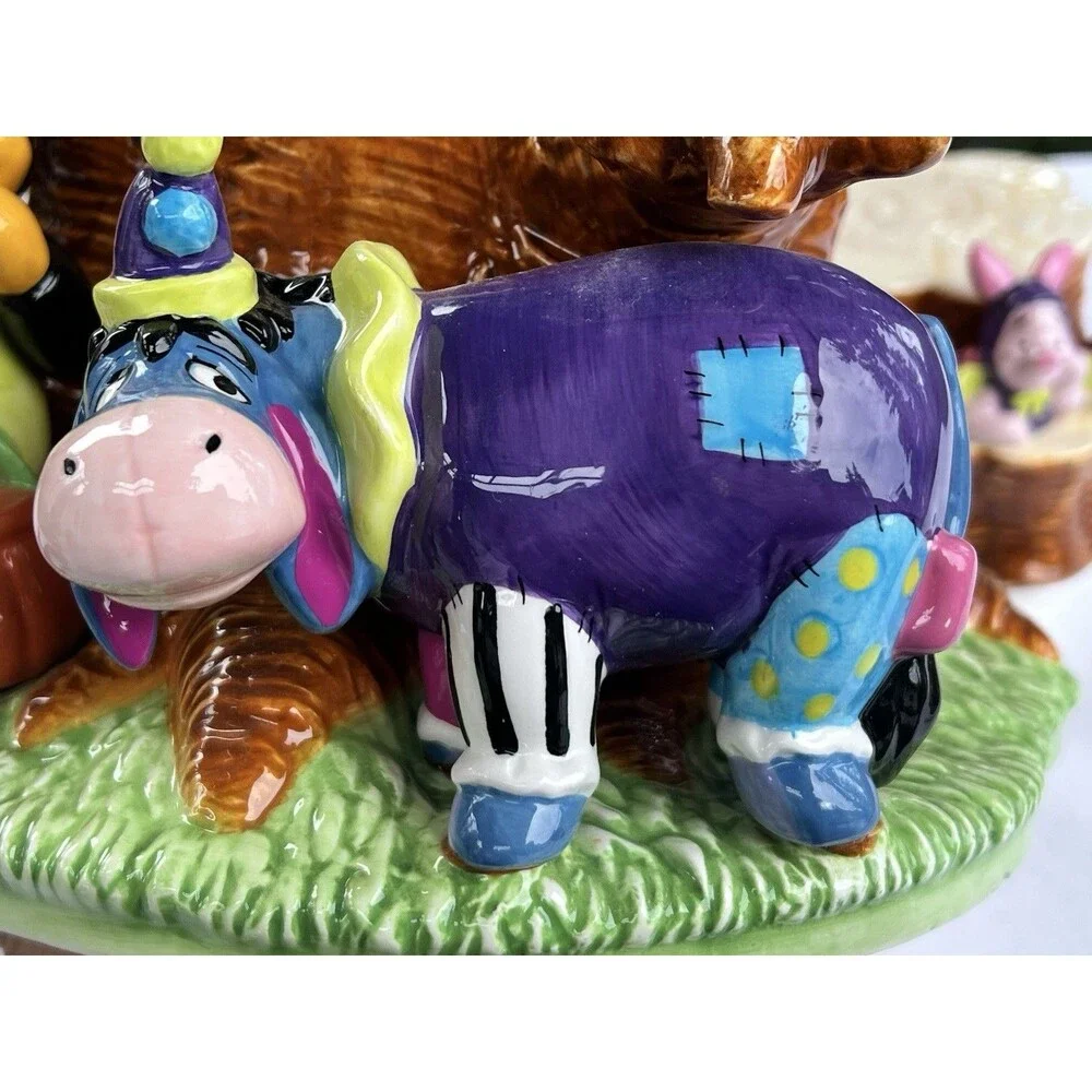 Winnie the Pooh & Friends Halloween Cookie Jar 1999 Vintage Disney, Original Box